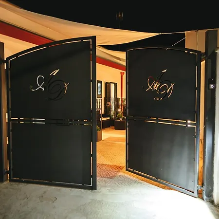 Alfonsina Alojamento de Acomodação e Pequeno-almoço 3*